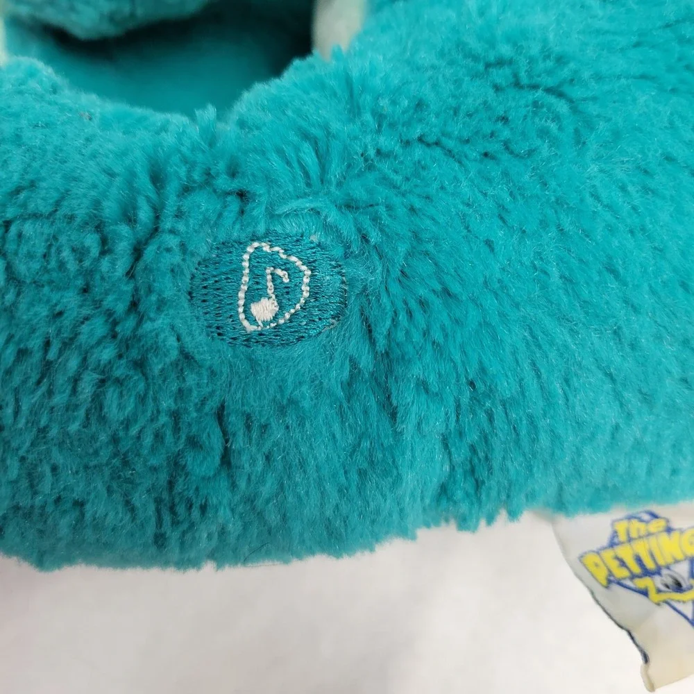 The Petting Zoo plush Brontosaurus Dinosaur 13